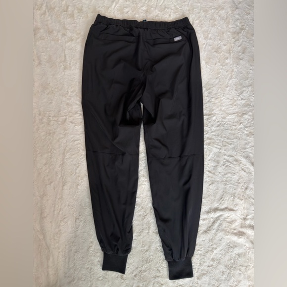 FIGS Men's Tansen Jogger Scrub Pants - Picture 3 of 5